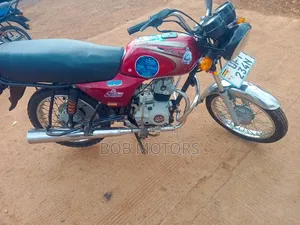 Bajaj Boxer 100 2023 Red