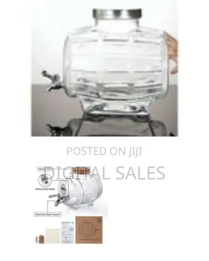 Stylish Barrel-Shaped Glass Beverage Dispenser With Spigot