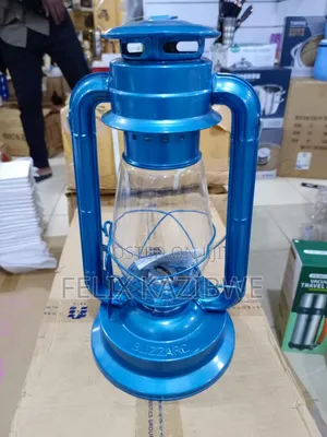 Kerosene Lamp Big.