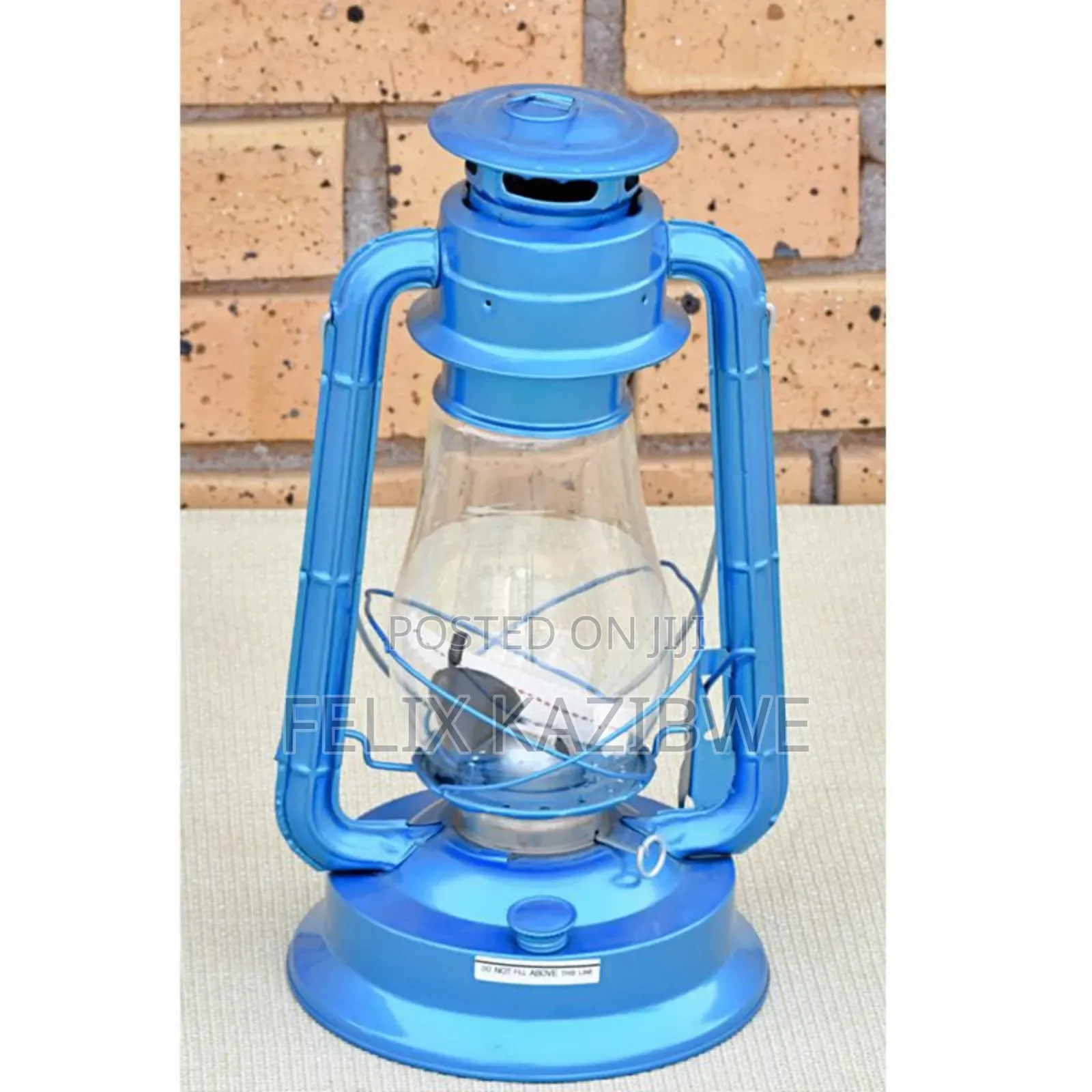 Kerosene Lamp Big.