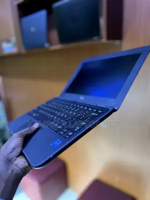 Laptop Dell Latitude 11 3190 4GB Intel Celeron SSD 512GB