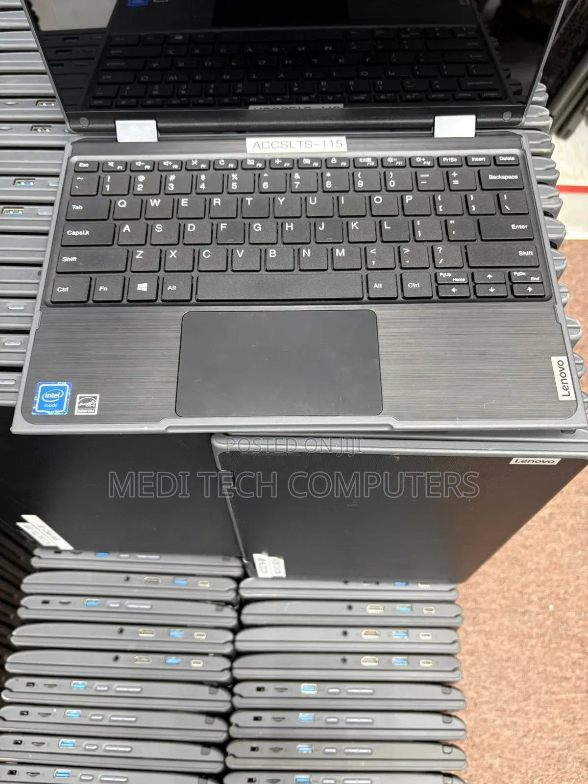 Laptop Lenovo 300e 4GB Intel Pentium SSD 256GB