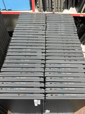Laptop Lenovo 300e 4GB Intel Pentium SSD 256GB