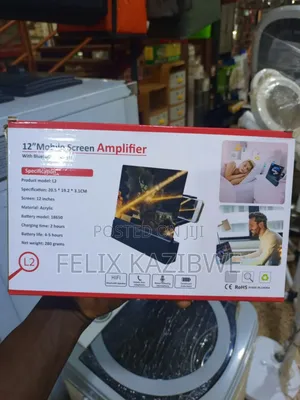 Mobile Screen Amplifier With Bluetooth Speaker.