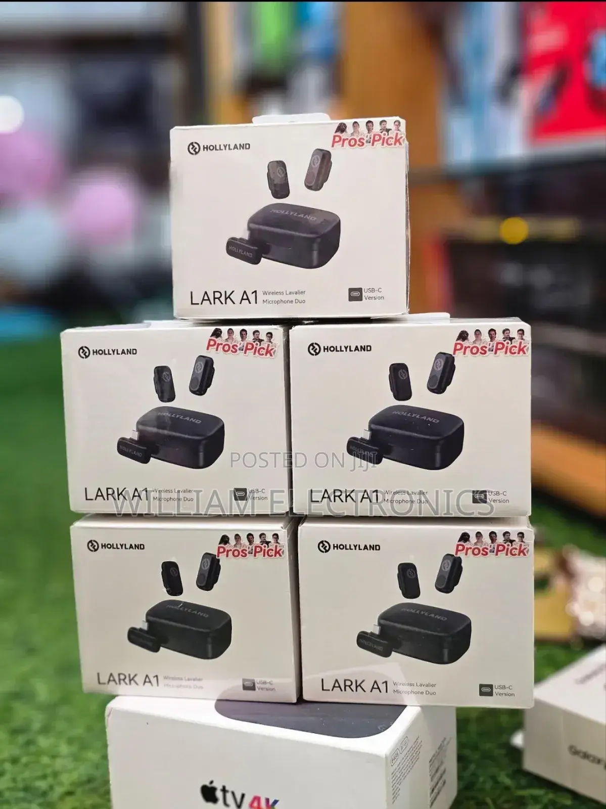 Hollyland Lark A1 Duo Wireless Microphone