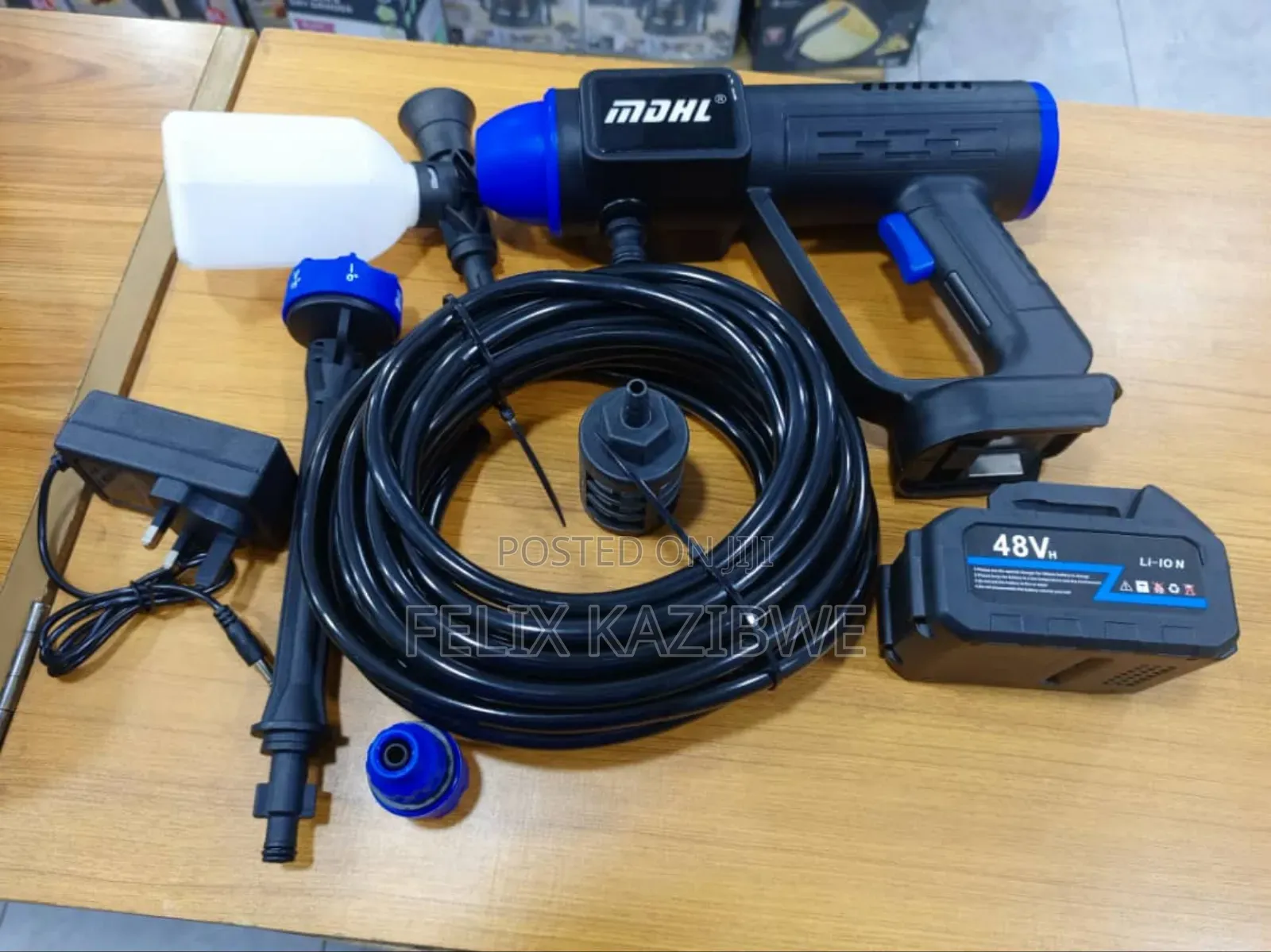 High-pressure Power Washer Gun.