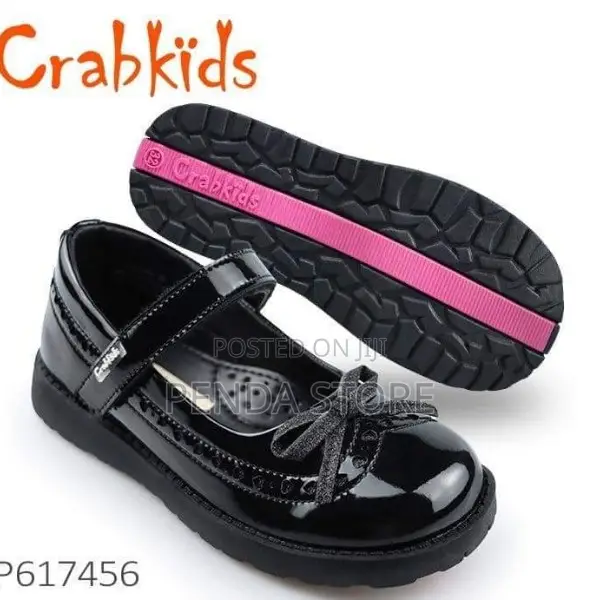 Girls School Shoes – Neat Finish Girls School Shoes