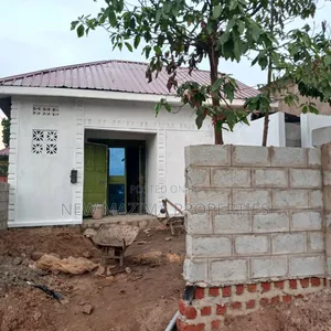 2bdrm House in Gangu Town, Central Division for sale