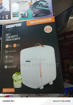 Geepas Mini Car / Home Fridge