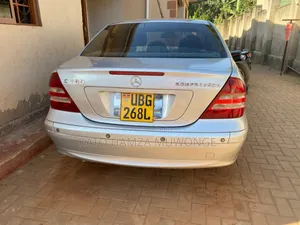 Mercedes-Benz C180 2006 Silver