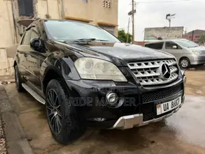 Mercedes-Benz M Class 2011 Black