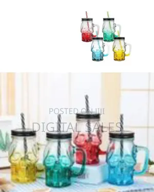 Set of 6 Novelty Skull-Shaped Glass Drinking Jars With Lids