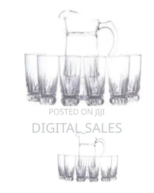 Elegant Clear Glass Pitcher and Tumbler Set - Clear