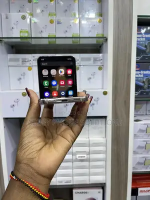 Samsung Galaxy Z Flip4 256 GB Rose Gold