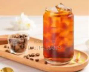 Set of 6 Clearcan-Shaped Drinking Glasses With Bamboo Lids Straws