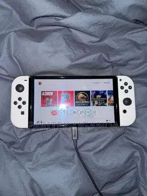 Gently Used Nintendo Switch Oled White
