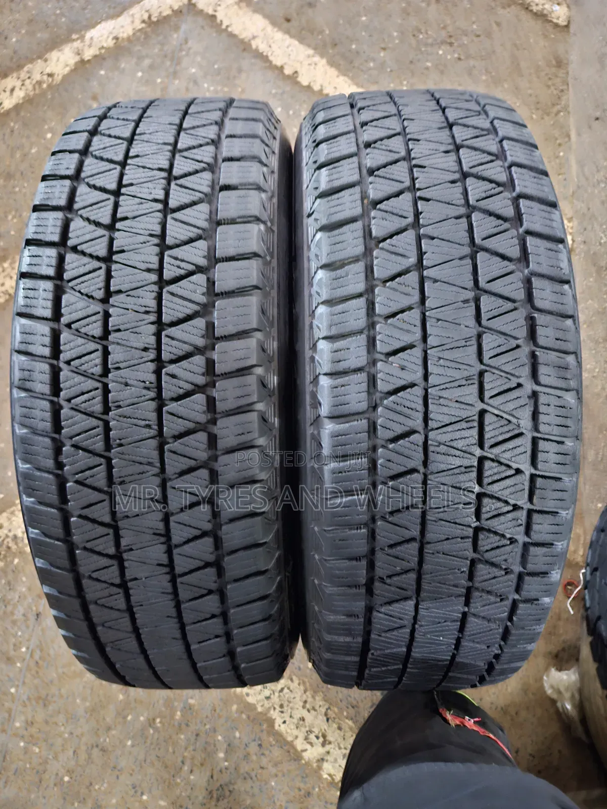 225 65 R17 Bridgestone Blizzak the Gd Brand in a Gd Size 2yrs Warranty