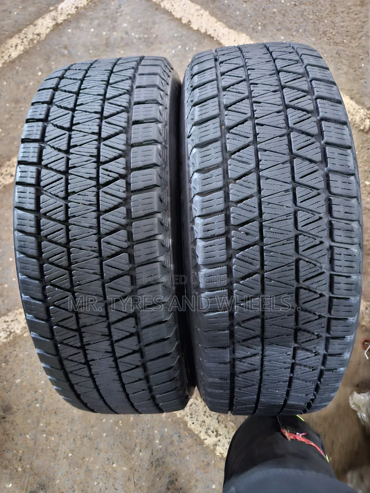225 65 R17 Bridgestone Blizzak the Gd Brand in a Gd Size 2yrs Warranty