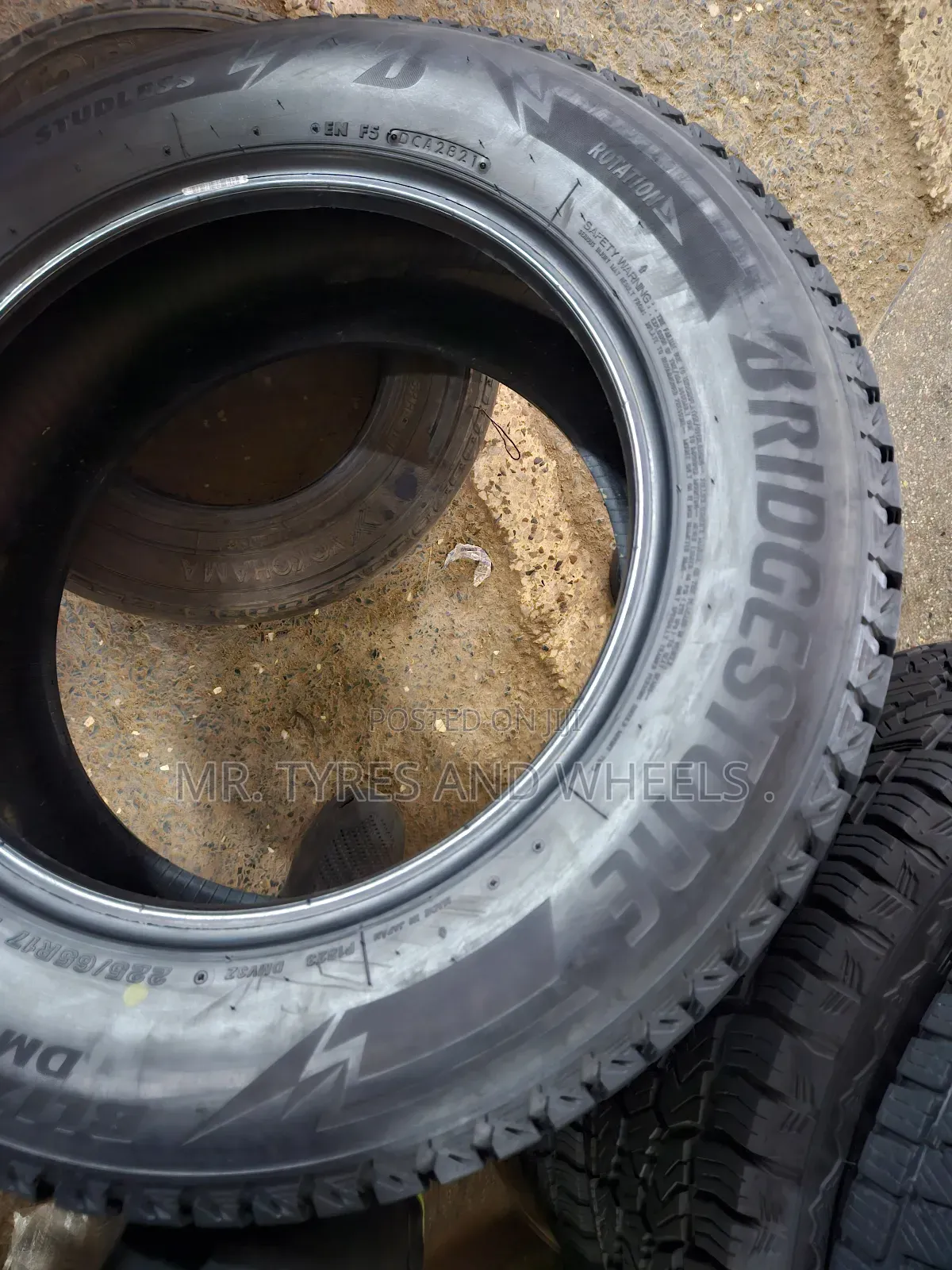 225 65 R17 Bridgestone Blizzak the Gd Brand in a Gd Size 2yrs Warranty