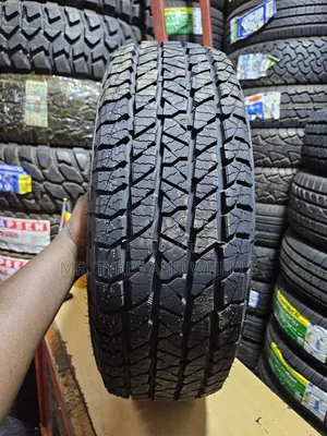 205 70 R15 Roadx At21 Rxquest Move Safely With It.