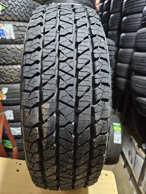 205 70 R15 Roadx At21 Rxquest Move Safely With It.
