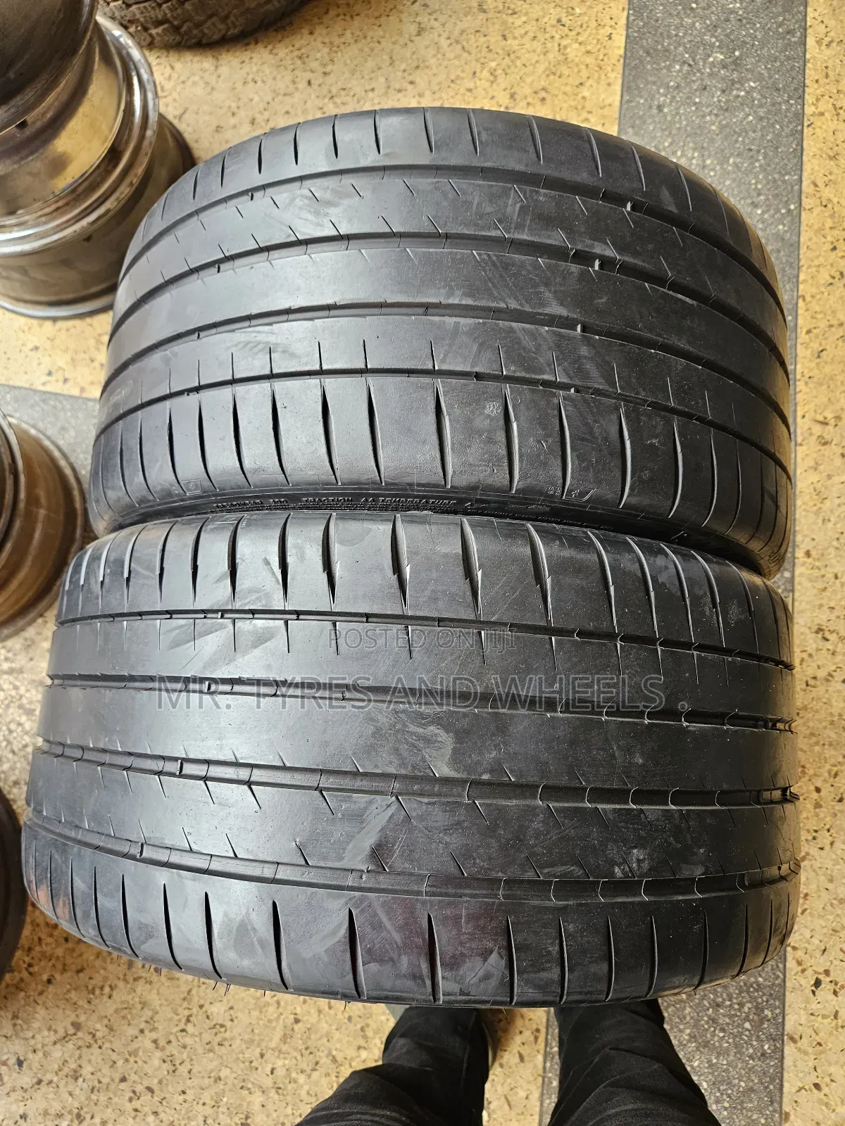 265 30 Zr19 Closs of Michelin E Imported Tires 4rm Japan Big Boys Cars