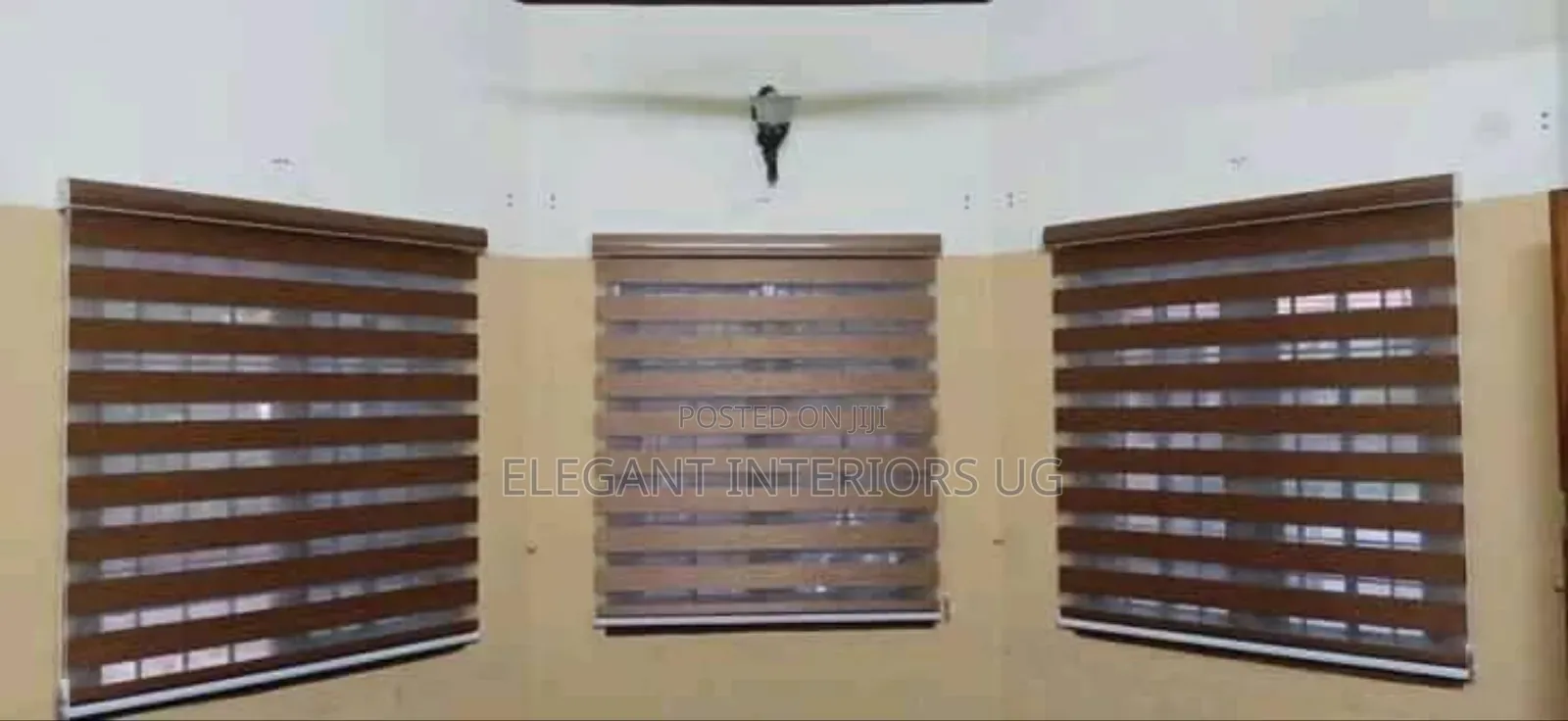 Elegant Horizontal Curtain Blinds Per Square Meter Available