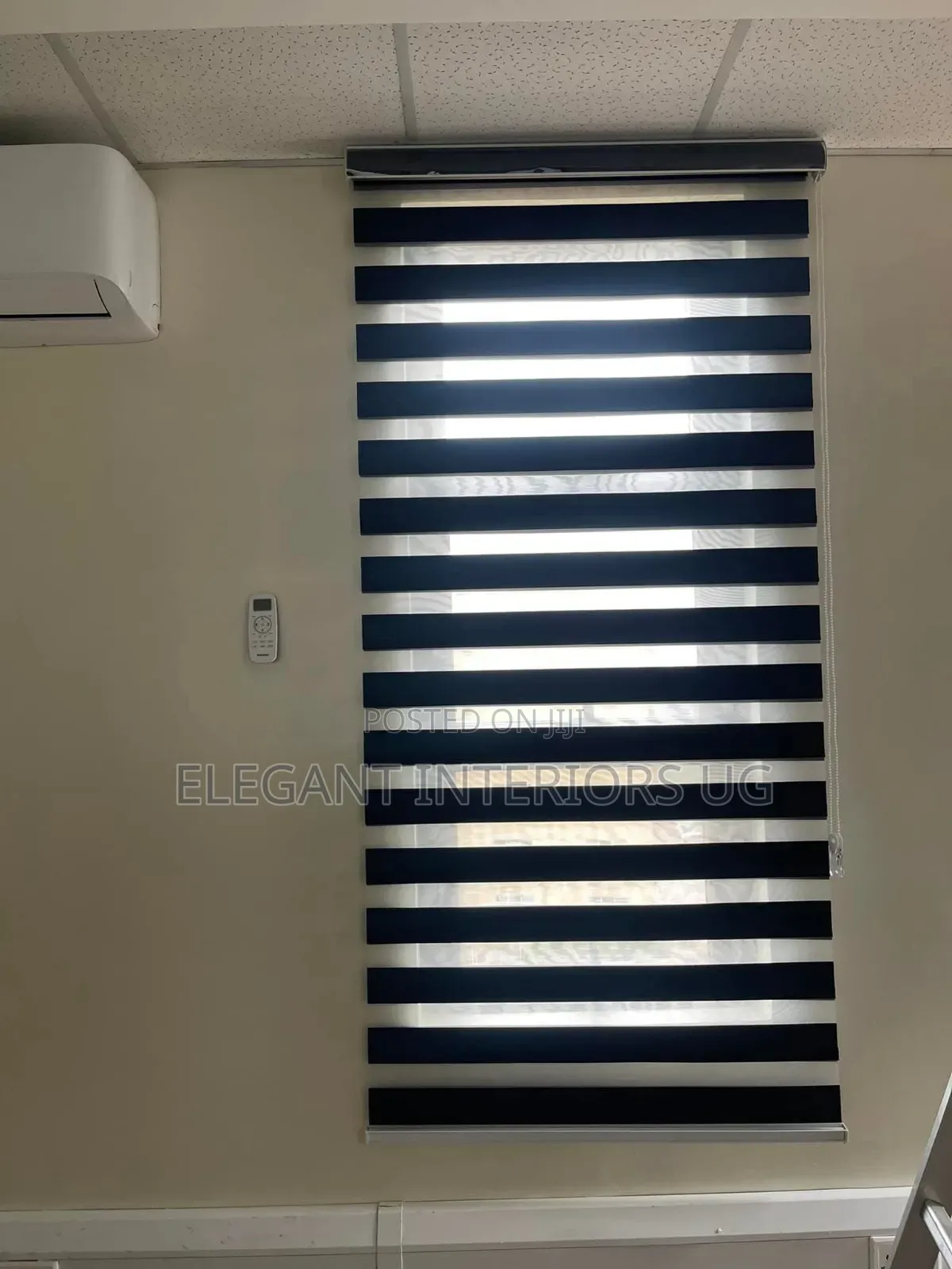 Elegant Curtain Blinds Per Square Meter Available at Cheap Price
