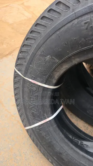 750r16 Original MRF Highway Tyres Made in India