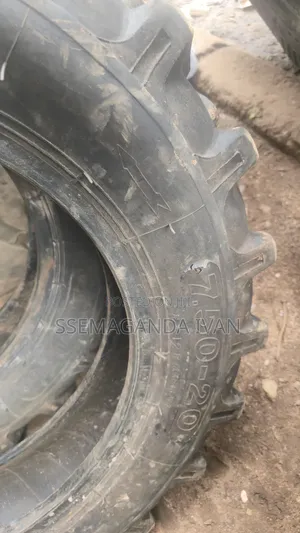 750r20 Very Good Condition Used Tyres for Tractor