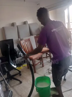 Office Chairs Clean Up