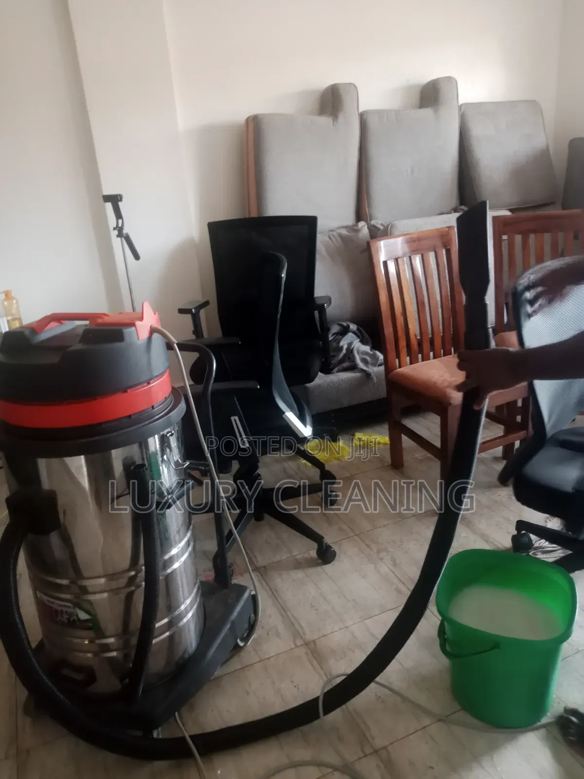 Office Chairs Clean Up