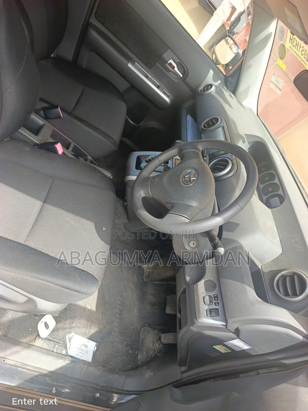 Toyota Corolla Rumion Hatchback 1.8 AWD 2010 Black