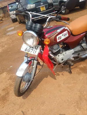 Bajaj Boxer 100 2020 Red