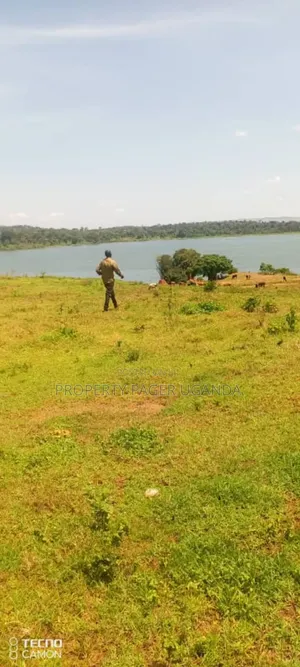 77 Decimals of Land on Urgent Sale at Katosi Landing Site.