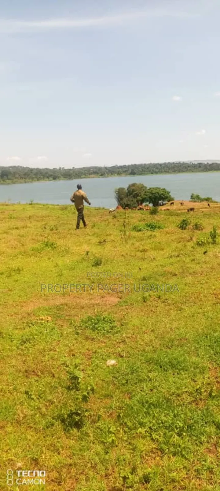 77 Decimals of Land on Urgent Sale at Katosi Landing Site.
