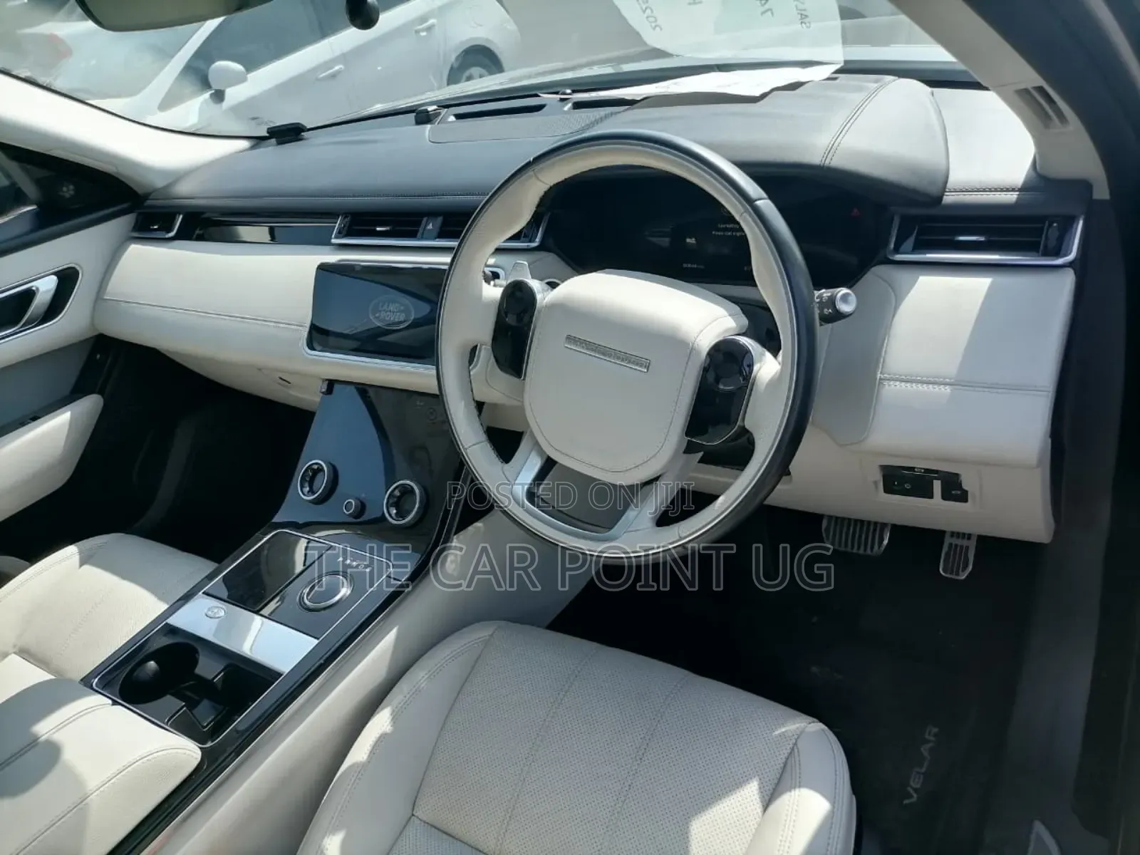 Land Rover Range Rover Velar 2025 Gray