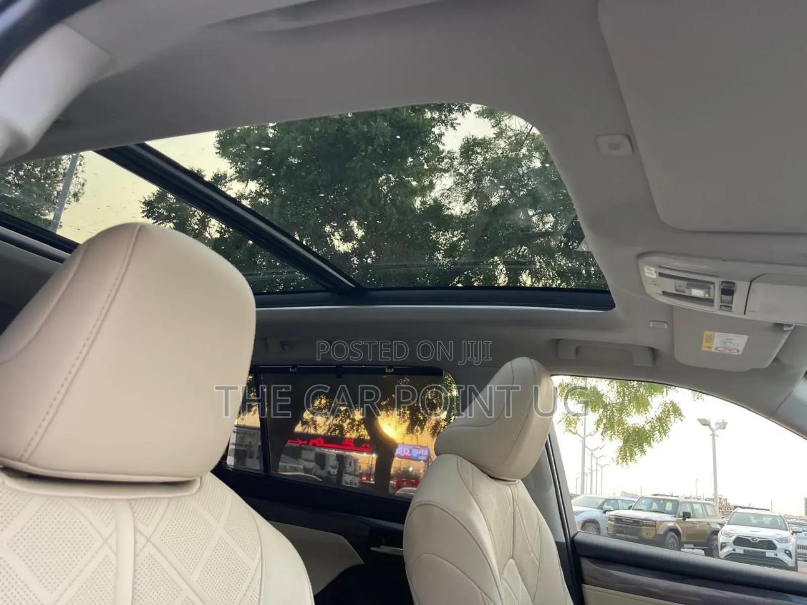 Toyota Kluger 2023 Silver