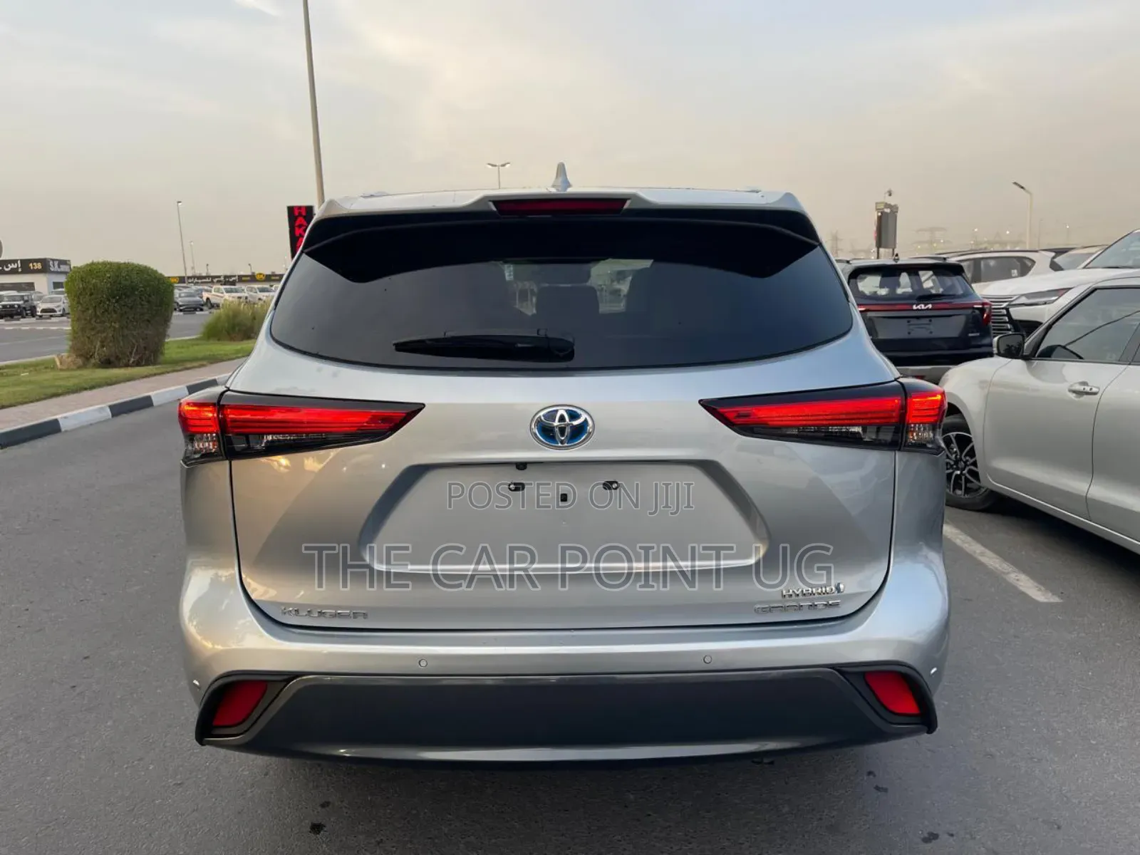 Toyota Kluger 2023 Silver
