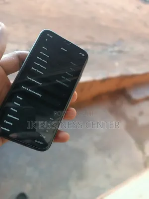 Apple iPhone 11 64 GB Black