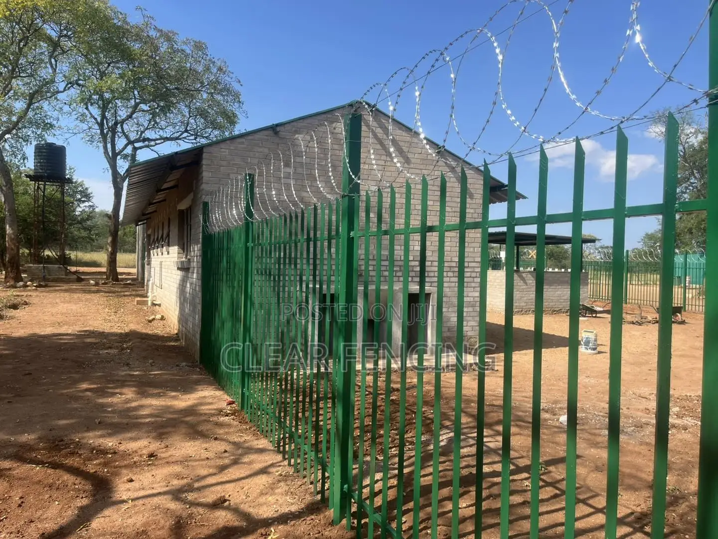 Palisade Capped With Flat Wrap Razor Wire Fencing