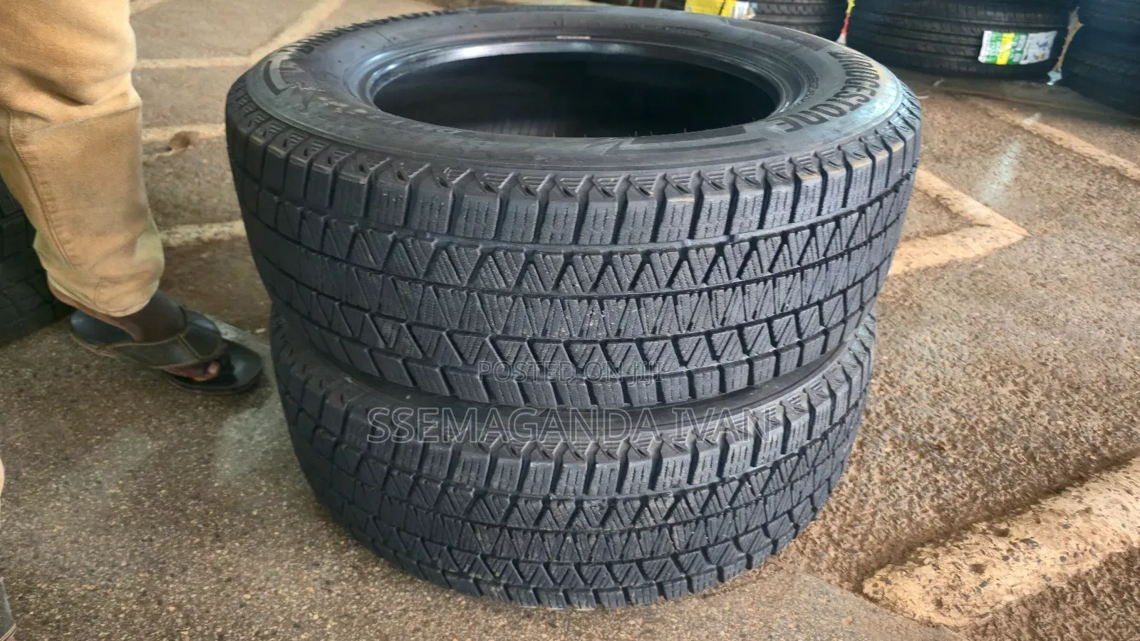 225/65r17 Bridgestone Studless Tyres for Harrier