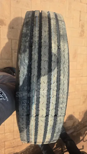 9.5r17.5 Original Kapsen Highway Design(Tubeless)