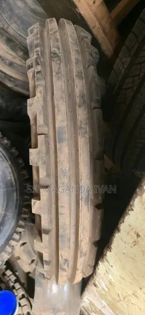 750r18 Brand New Tyre for Tractor