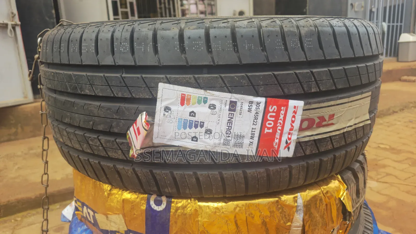 305/45r22 Roadx Tyres(Original)