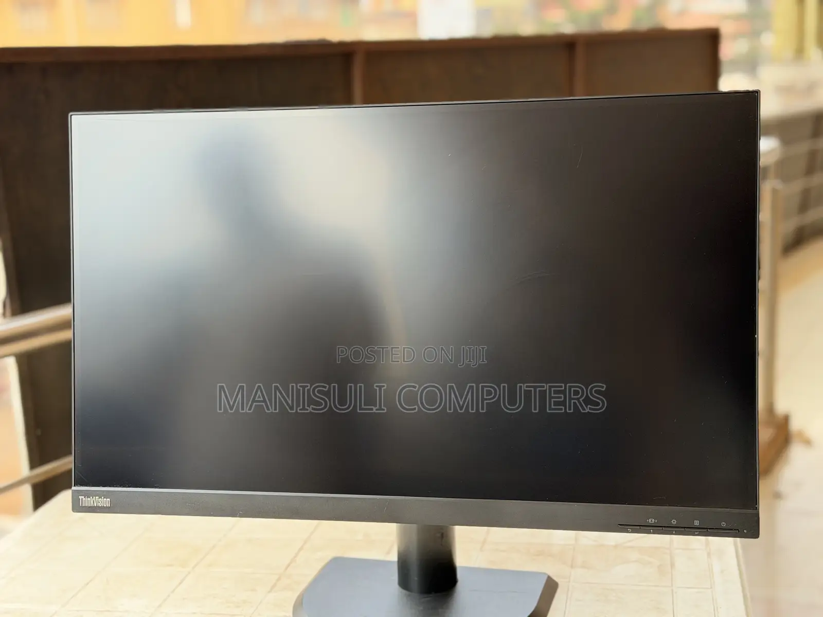 Lenovo Ultra Monitor 27 Inch Screen Ips