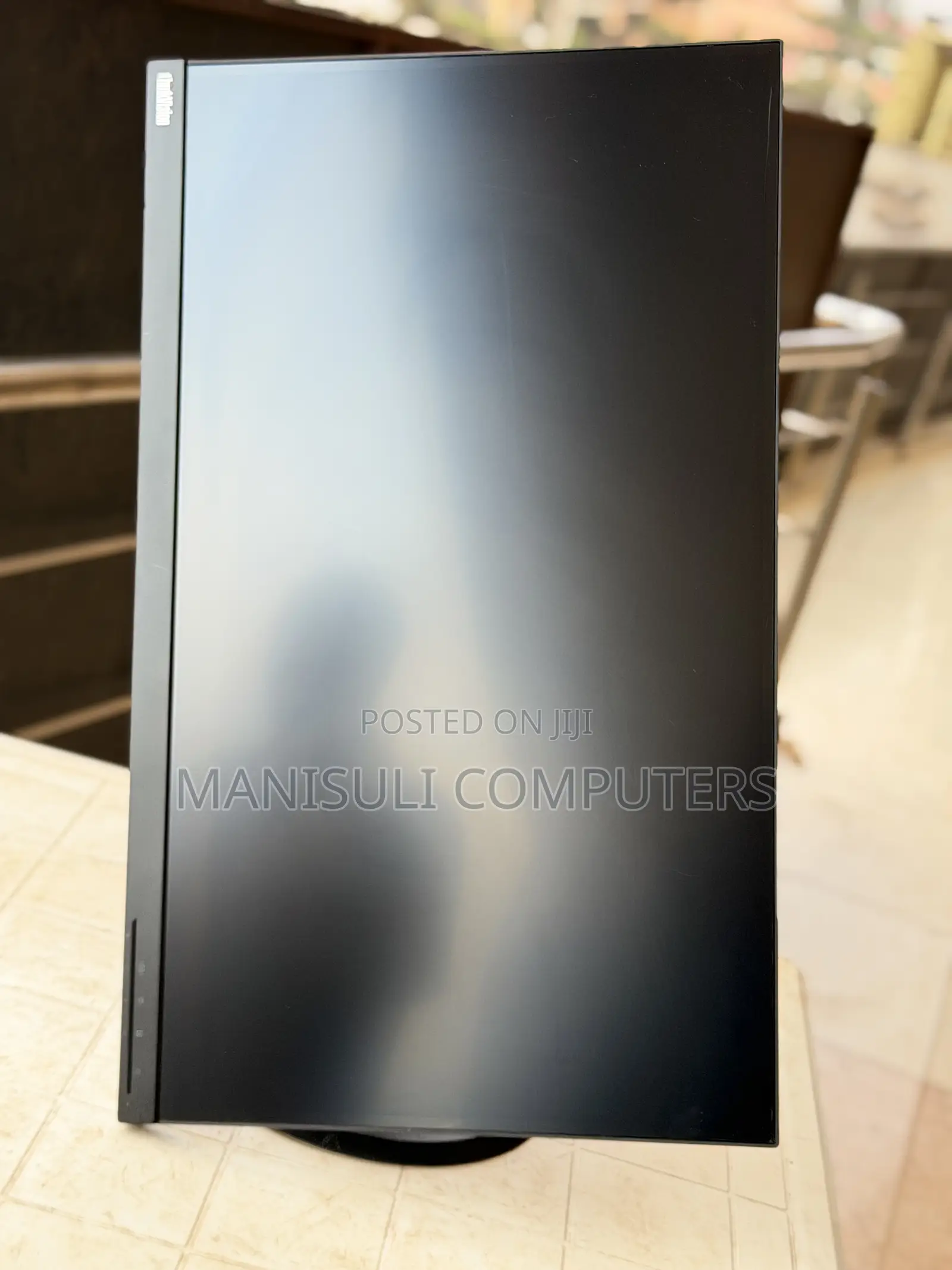 Lenovo Ultra Monitor 27 Inch Screen Ips