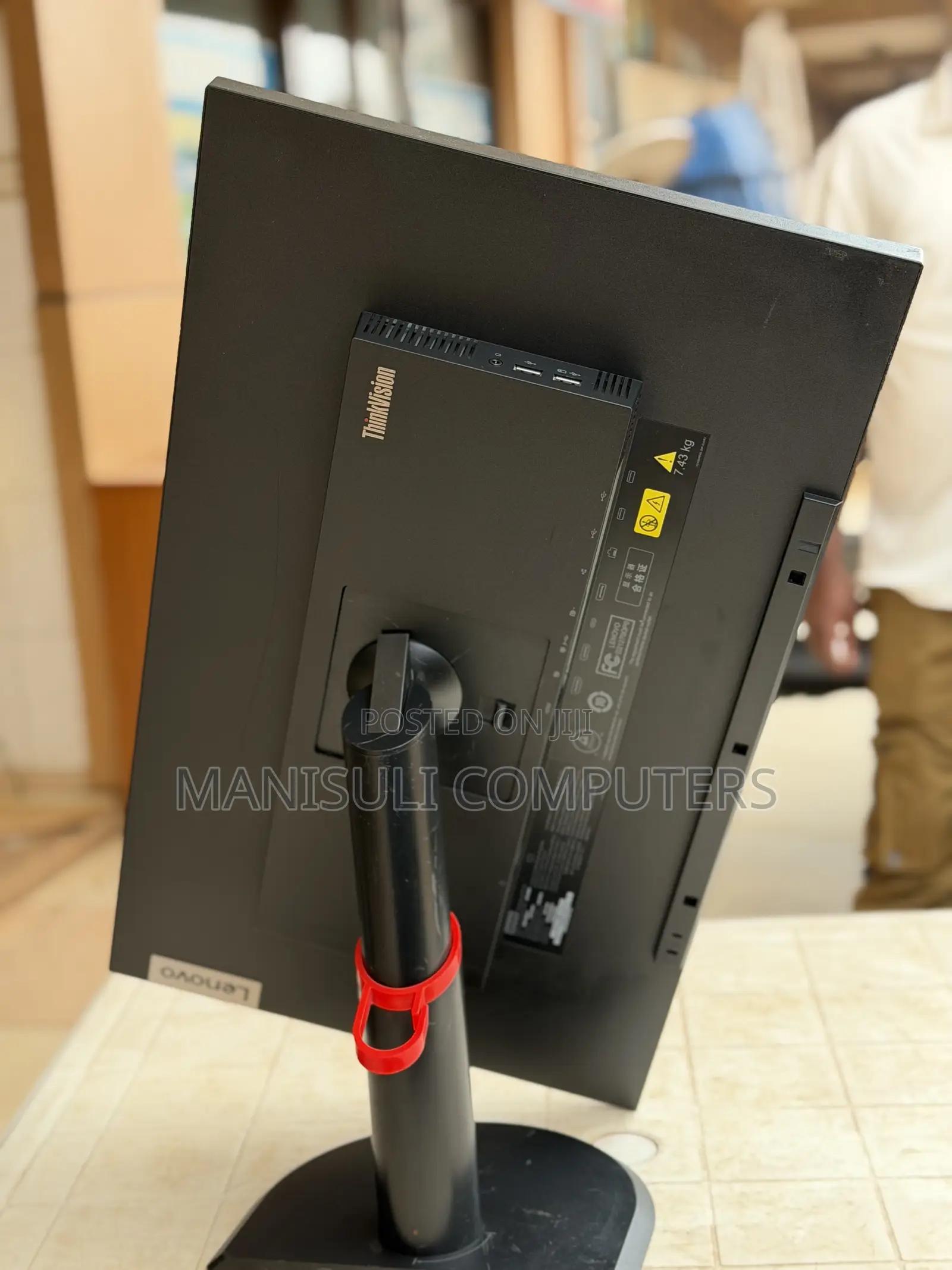 Lenovo Ultra Monitor 27 Inch Screen Ips