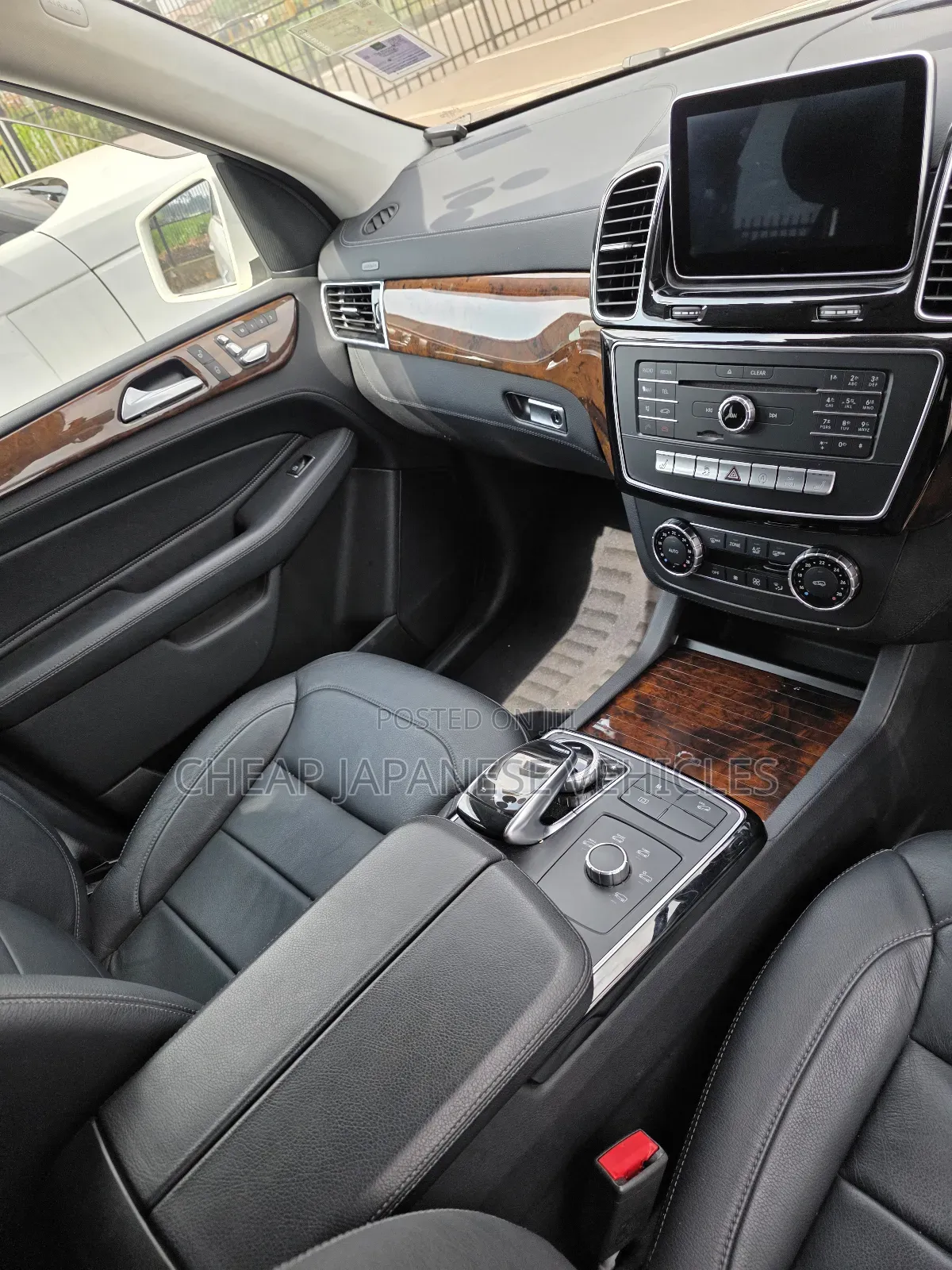 Mercedes-Benz GLE-Class GLE 350d 4MATIC 2016 White
