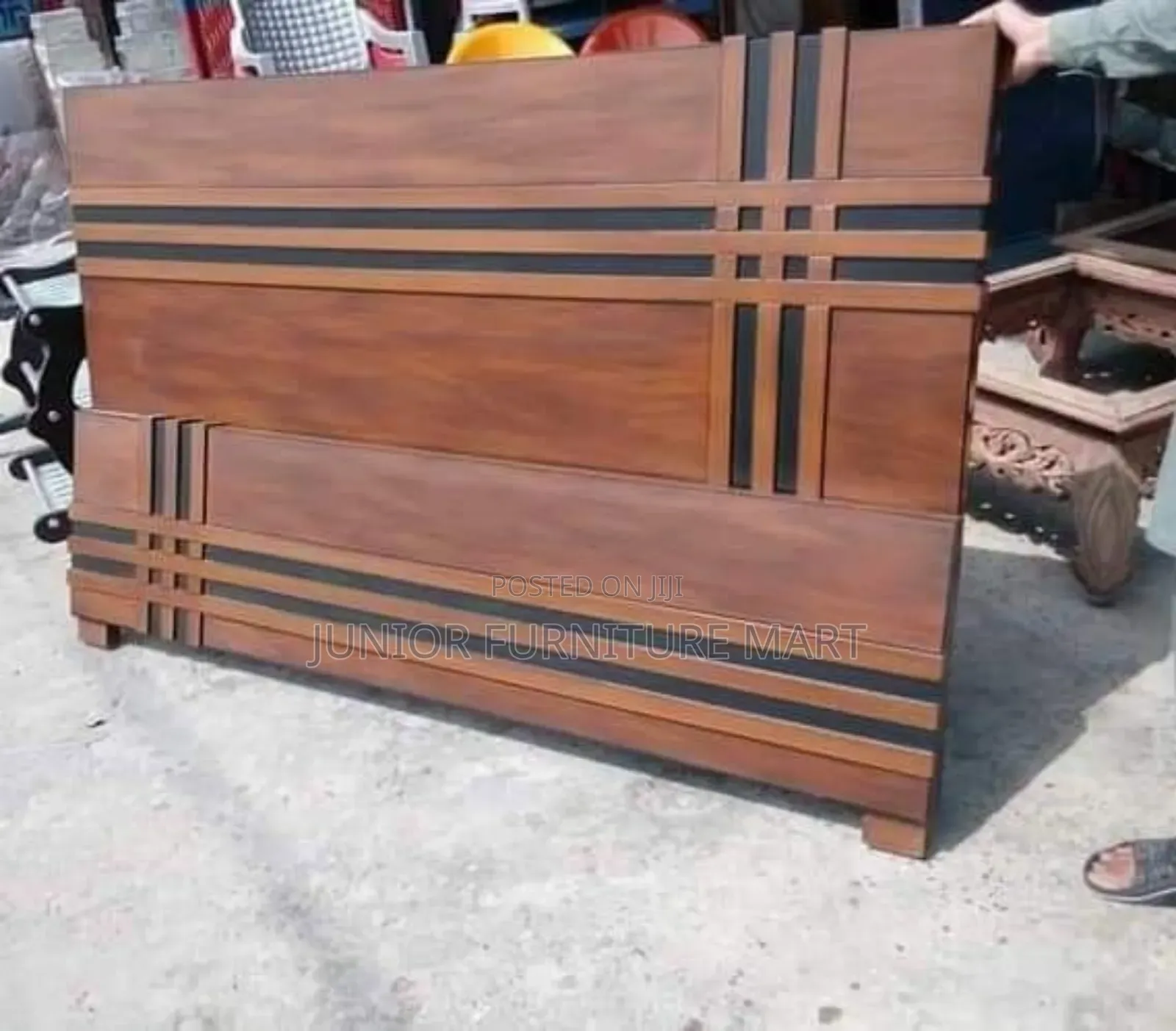 Modern Hardwood Mahogany Bed